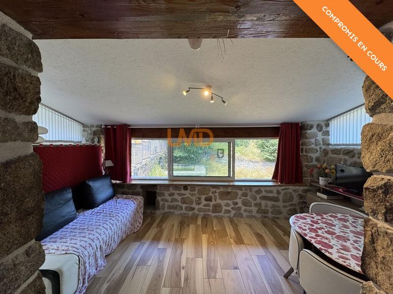 Maison en pierre - 44 m² - 2 pièces