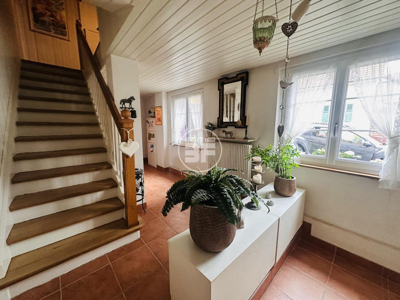 Maison - 226 m² - 6 pièces