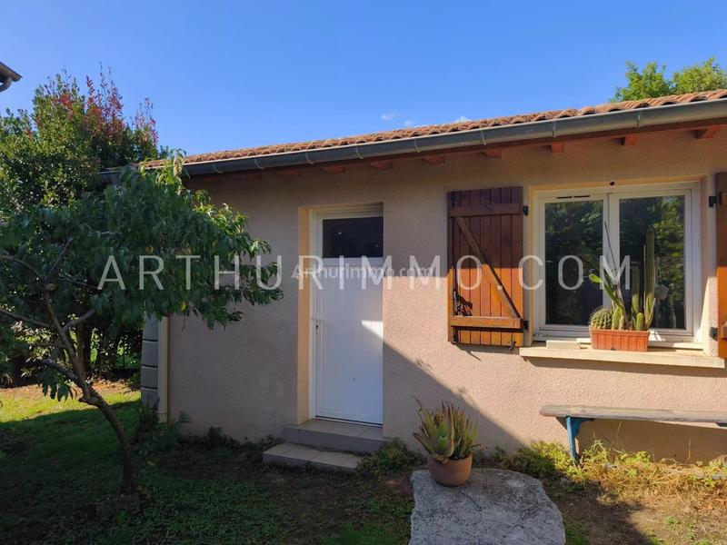 Maison - 180 m² - 7 pièces