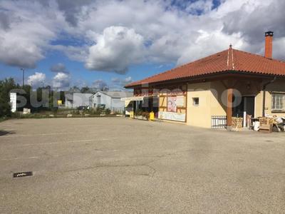 Fonds de commerce - 196 m²