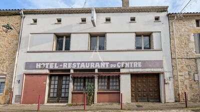 Maison - 380 m² - 15 pièces