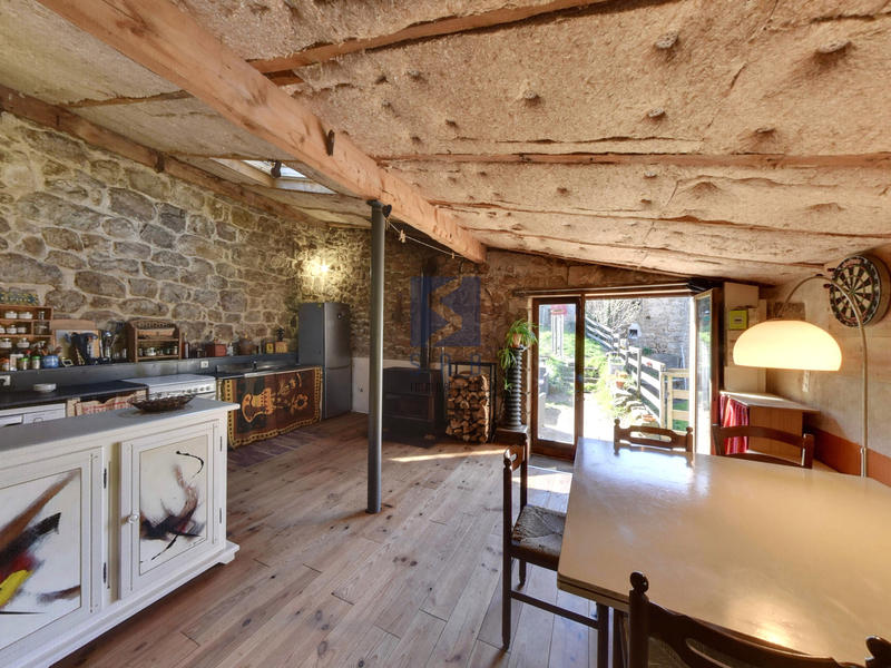 Maison - 67 m² - 4 pièces