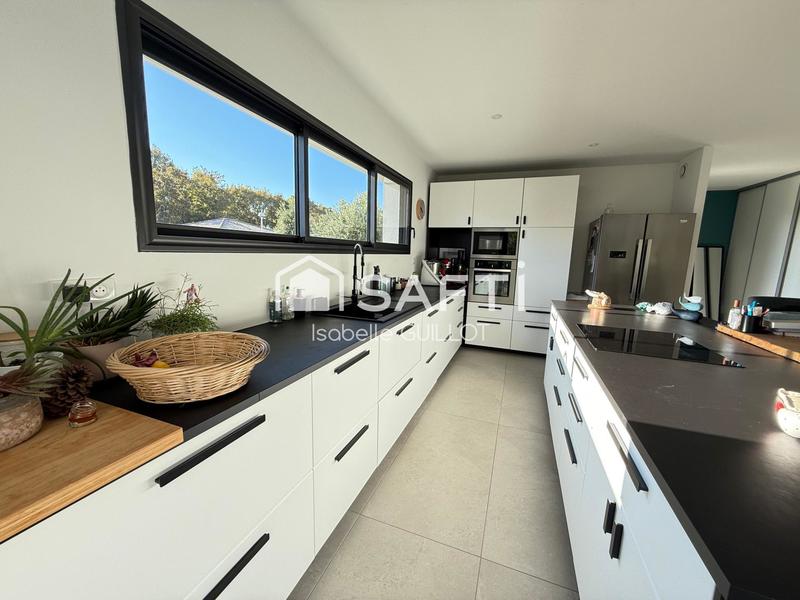 Maison - 160 m² - 7 pièces