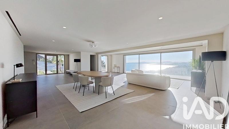 Maison de maîtres - 230 m² - 6 pièces