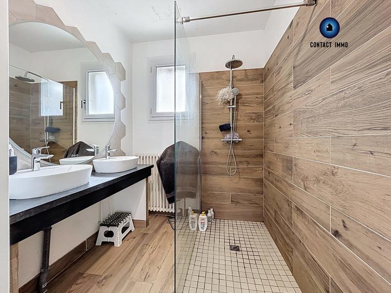 Maison - 92 m² - 4 pièces