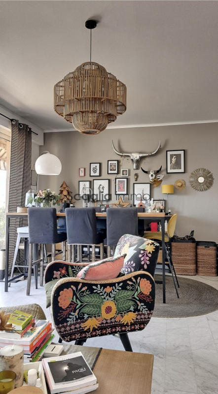 Appartement - 91 m² - 4 pièces