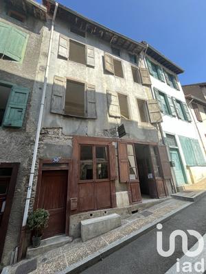 Maison de ville - 300 m² - 9 pièces