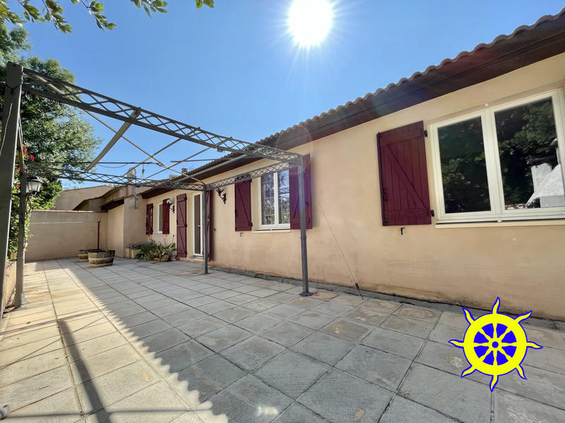 Maison - 92 m² - 5 pièces