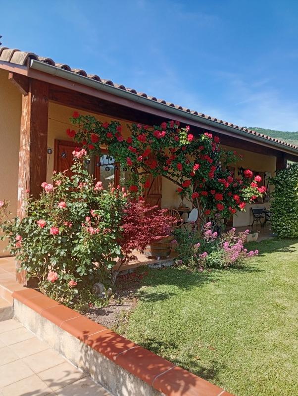 Maison - 103 m² - 4 pièces