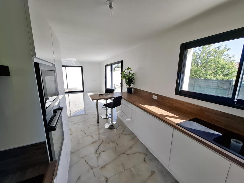 Maison - 103 m² - 4 pièces