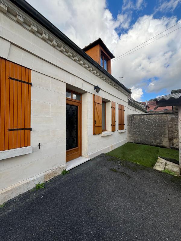 Immeuble - 250 m² - 15 pièces