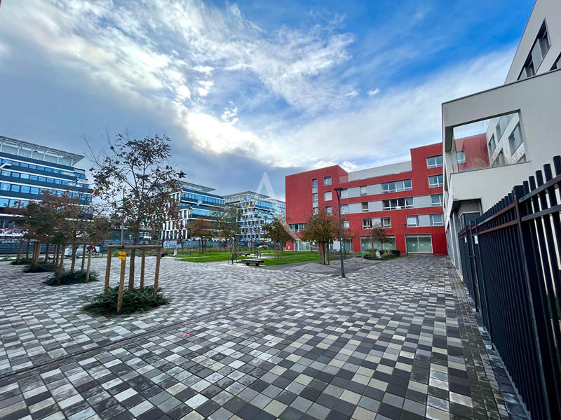 Local commercial - 175 m²