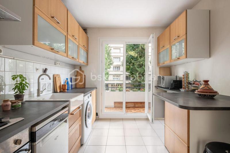 Appartement - 79 m² - 3 pièces