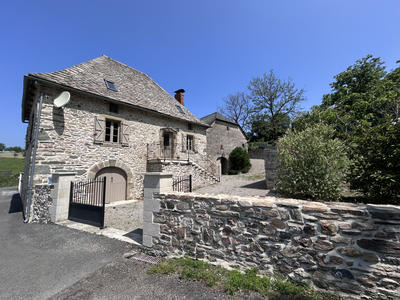 Maison - 108 m² - 4 pièces
