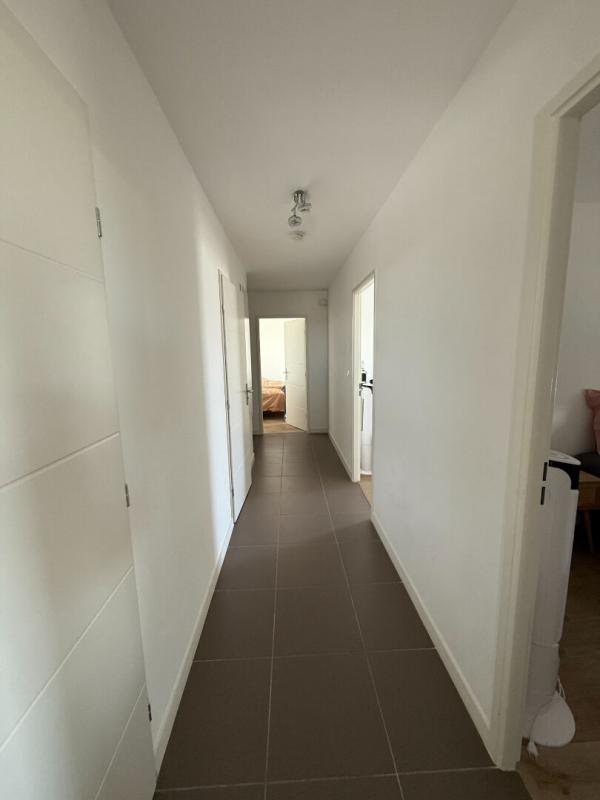 Appartement - 94 m² - 5 pièces