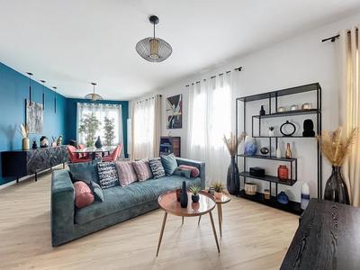 Appartement - 95 m² - 4 pièces