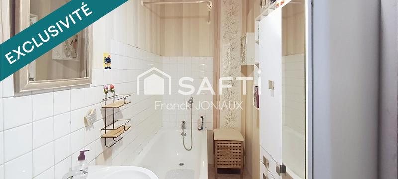 Propriété - 216 m² - 7 pièces