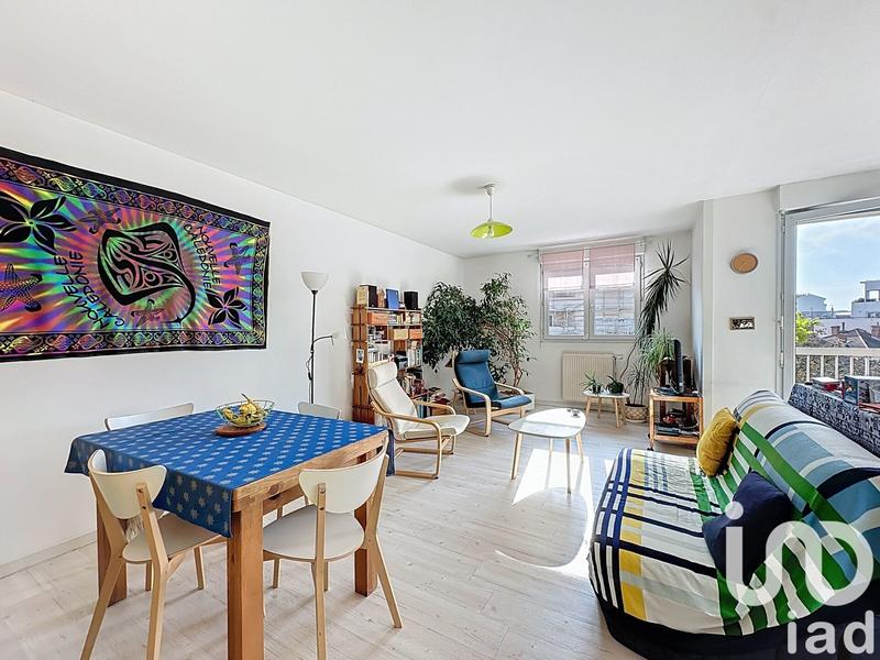 Appartement - 79 m² - 3 pièces