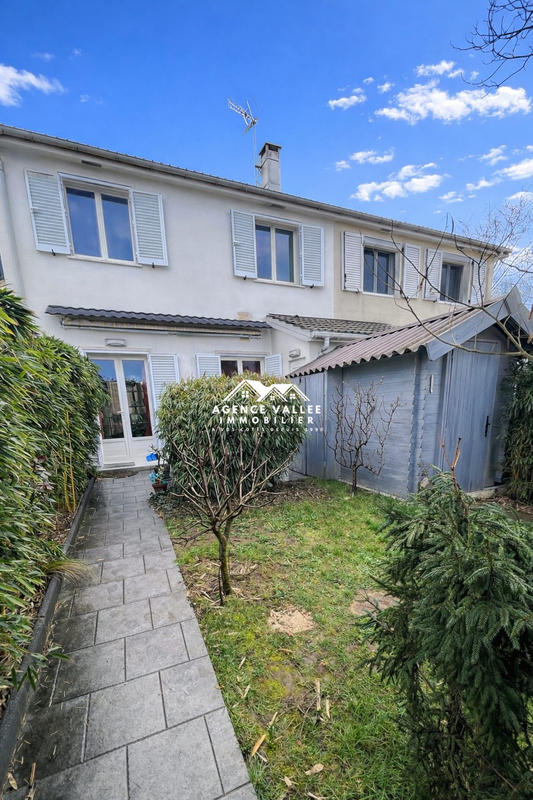 Maison - 83 m² - 4 pièces