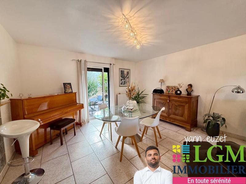 Maison - 107 m² - 5 pièces