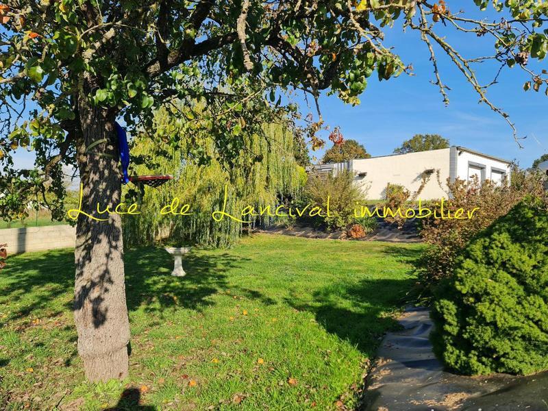 Maison - 104 m² - 6 pièces