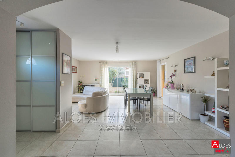 Maison - 108 m² - 4 pièces