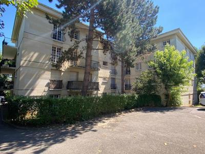 Studio - 24 m² - 1 pièce