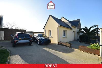 Maison - 87 m² - 5 pièces