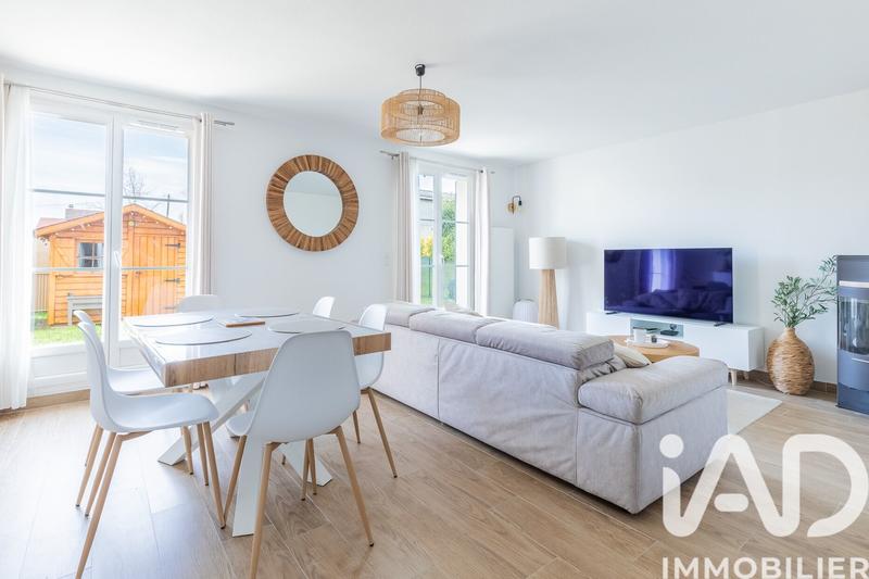 Maison - 90 m² - 4 pièces