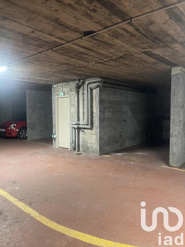 Parking - 11 m²