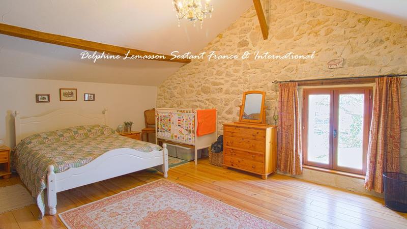 Maison - 180 m² - 6 pièces