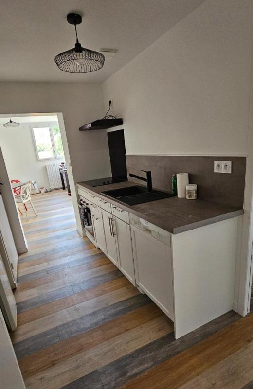 Maison - 94 m² - 5 pièces