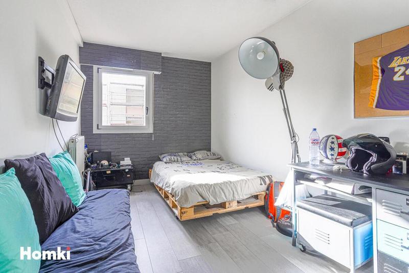 Appartement - 84 m² - 4 pièces