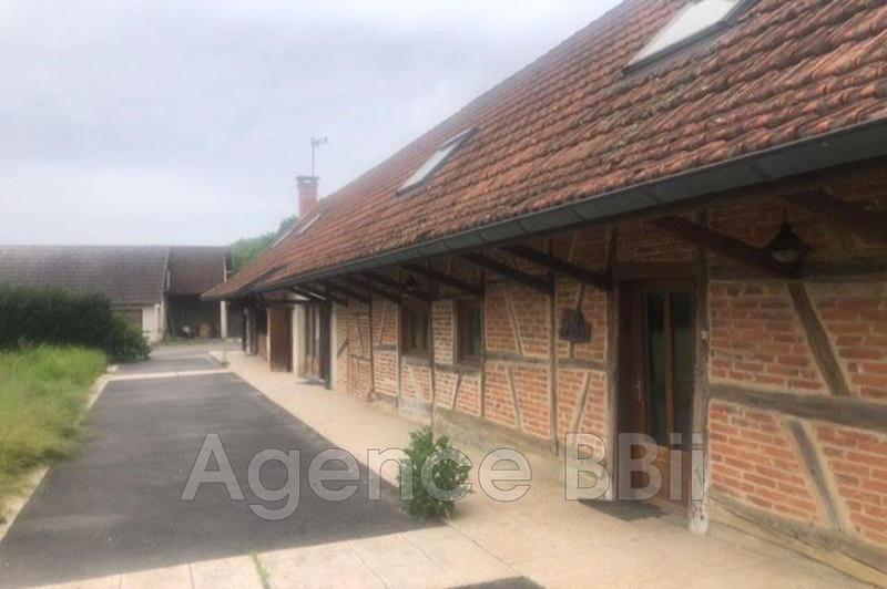 Maison - 195 m² - 7 pièces