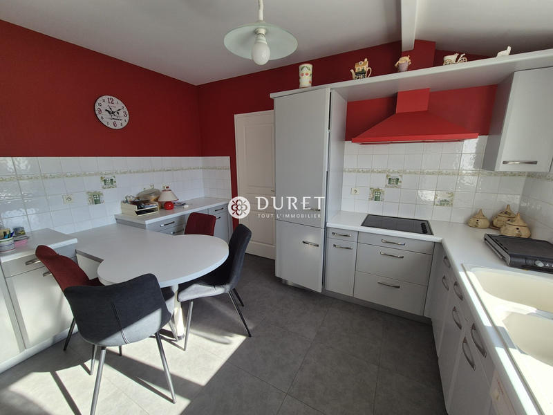 Maison - 99 m² - 5 pièces