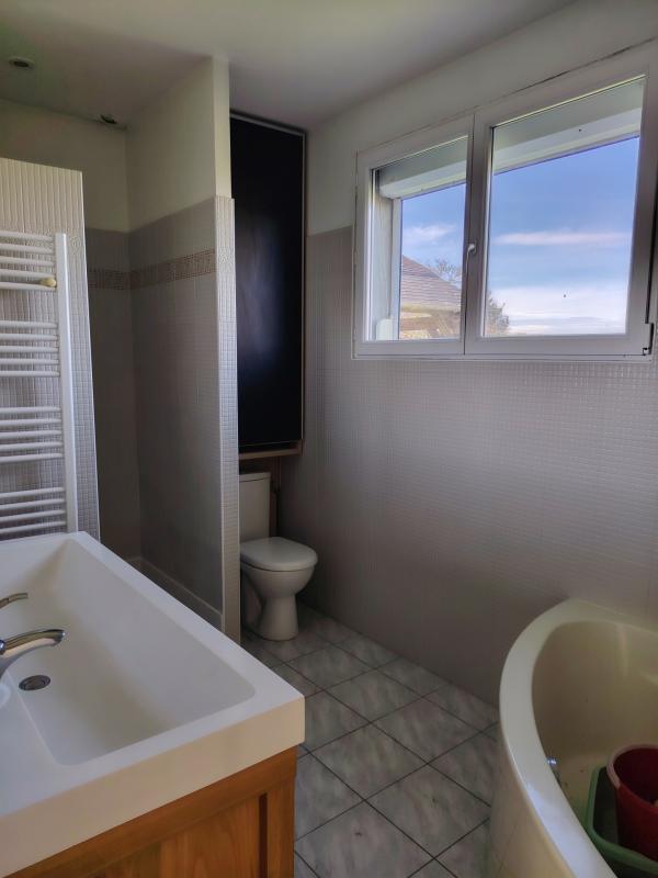 Maison en pierre - 113 m² - 4 pièces