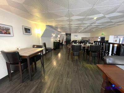 Local commercial - 160 m²