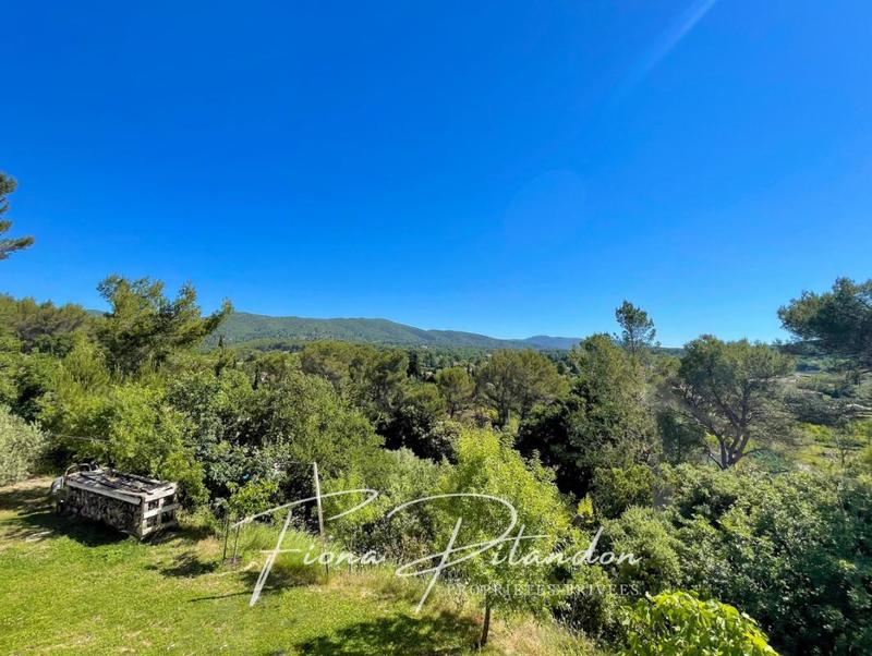 Villa - 200 m² - 7 pièces