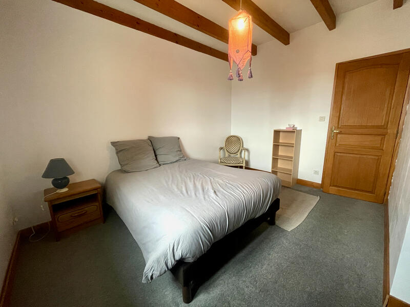 Maison - 286 m² - 10 pièces