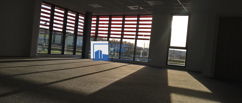Bureau - 133 m²