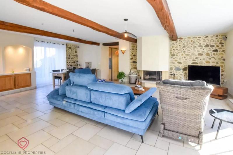 Propriété - 625 m² - 15 pièces