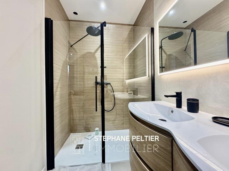 Maison - 105 m² - 4 pièces