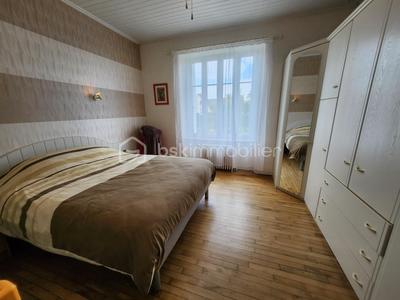 Maison de ville - 121 m² - 5 pièces