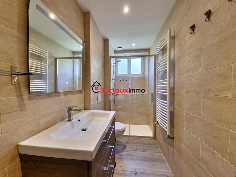 Appartement - 75 m² - 4 pièces