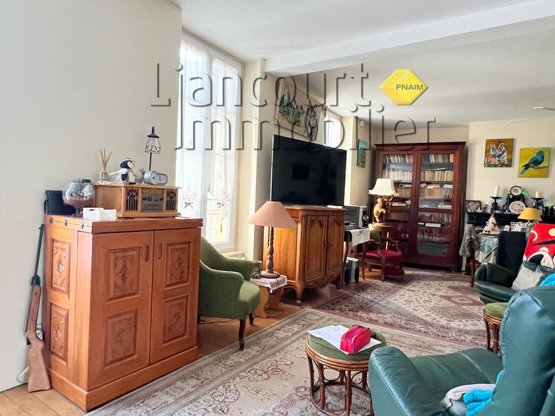 Maison - 150 m² - 7 pièces