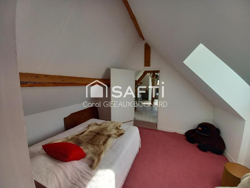 Maison - 145 m² - 9 pièces