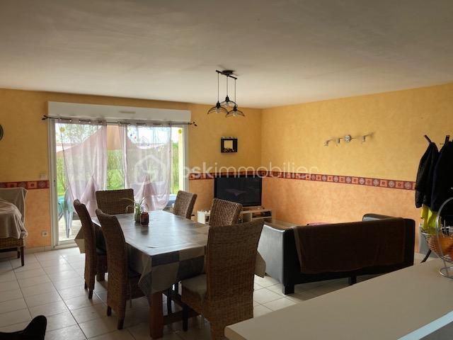 Pavillon - 104 m² - 6 pièces