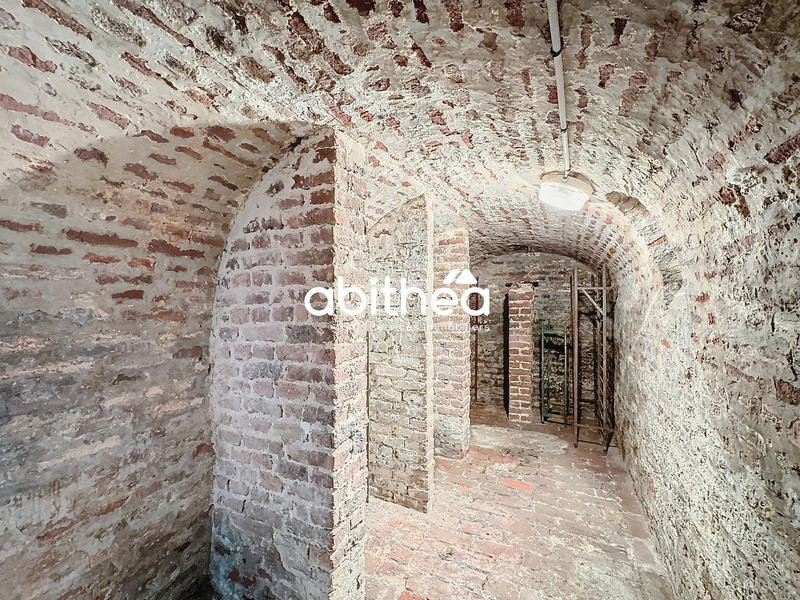 Maison - 194 m² - 8 pièces