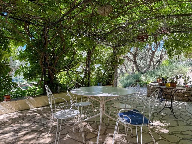 Maison - 137 m² - 4 pièces