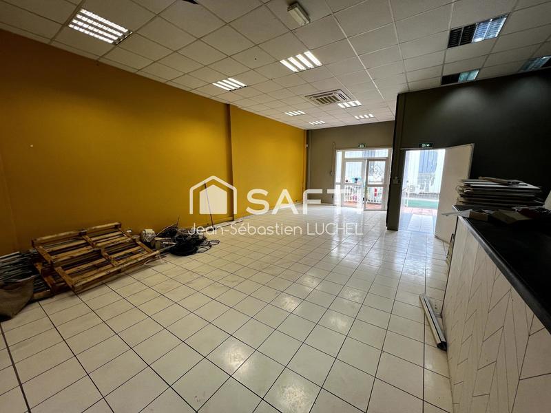 Local commercial - 156 m² - 2 pièces